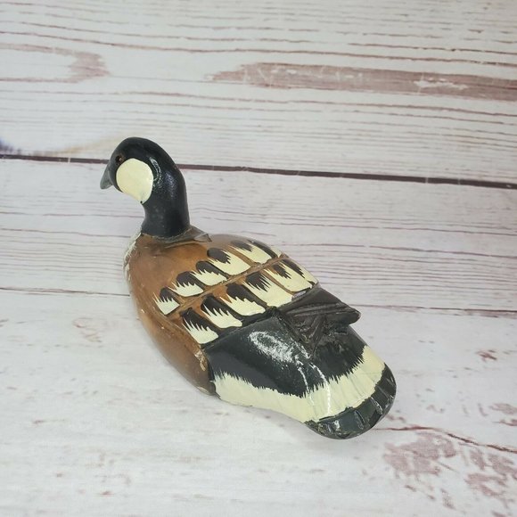Gorgeous Wooden Duck Decoy 7" Colorful Hand Painted Shelf Sitter Home Décor - Picture 2 of 10